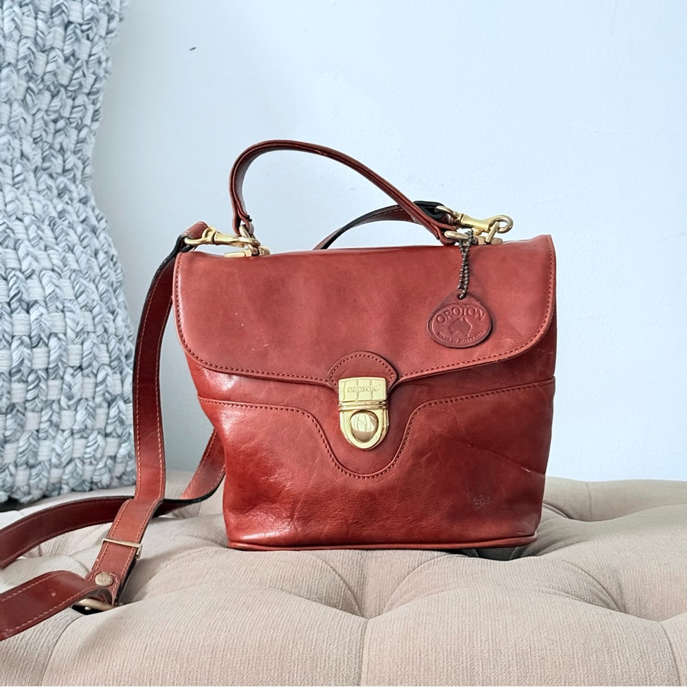 Oroton Vintage Leather Crossbody Top Handle Bag | Rust Brown